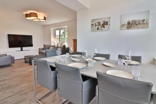 Langeoog Ferienwohnung Vermietung am Meer – Haus Dünenblume - Haus Dünenblume - Wohnung 1 - Wohn-/Esszimmer