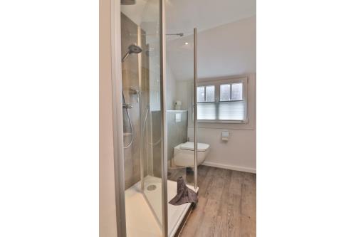 Langeoog Ferienwohnung Vermietung am Meer – Haus Dünenblume - Haus Dünenblume - Wohnung 3 - Badezimmer