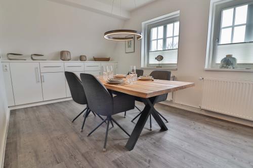 Langeoog Ferienwohnung Vermietung am Meer – Haus Dünenblume - Haus Dünenblume - Wohnung 3 - Essbereich