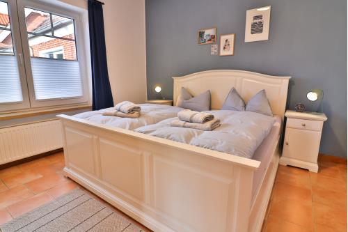 Langeoog Ferienwohnung Vermietung am Meer – Haus Seedüvel - Seedüvelchen - Schlafzimmer