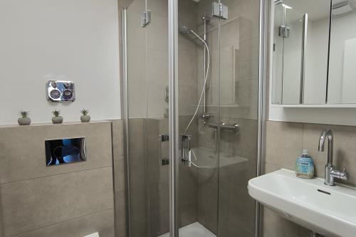 Langeoog Ferienwohnung Wind & Meer - Badezimmer 